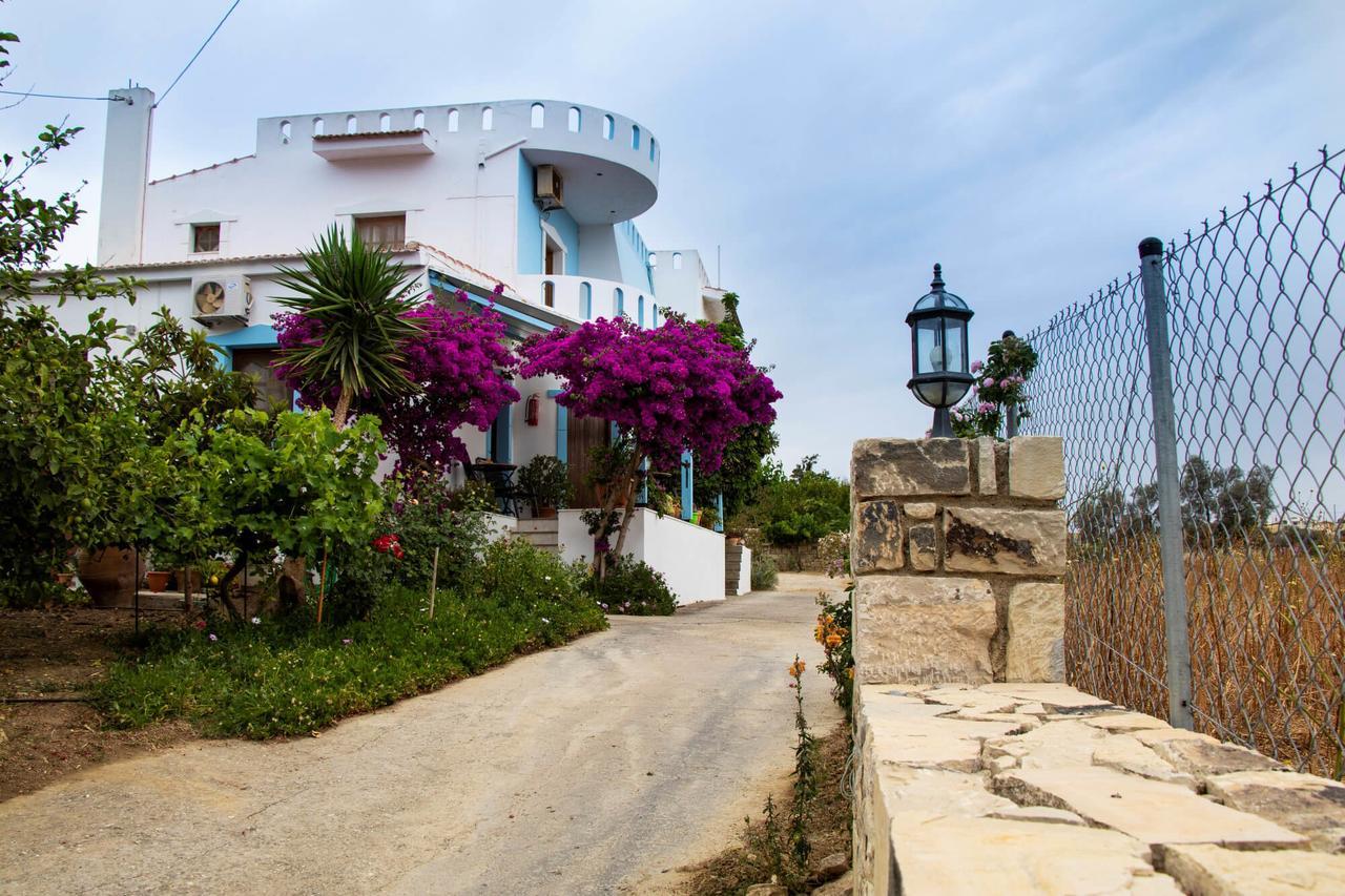 Ξενώνας Τζούντι Πιτσίδια Εξωτερικό φωτογραφία